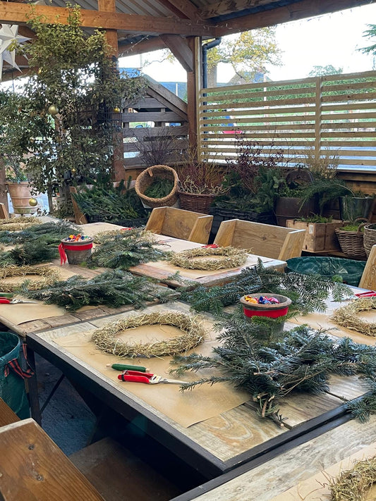 Luxury Christmas wreath workshop near Ledbury Herefordshire